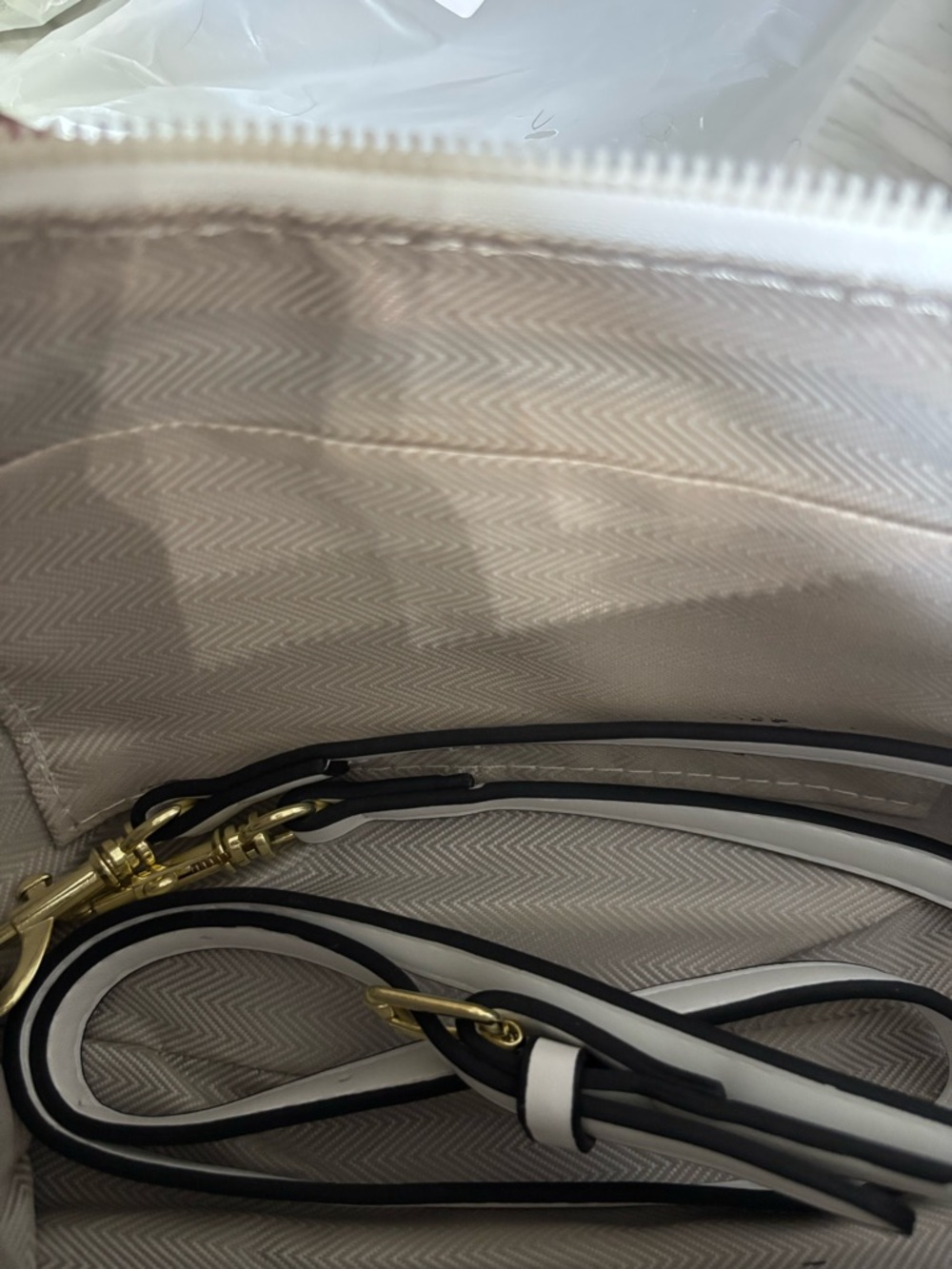 Purse - Picture 4 of 5